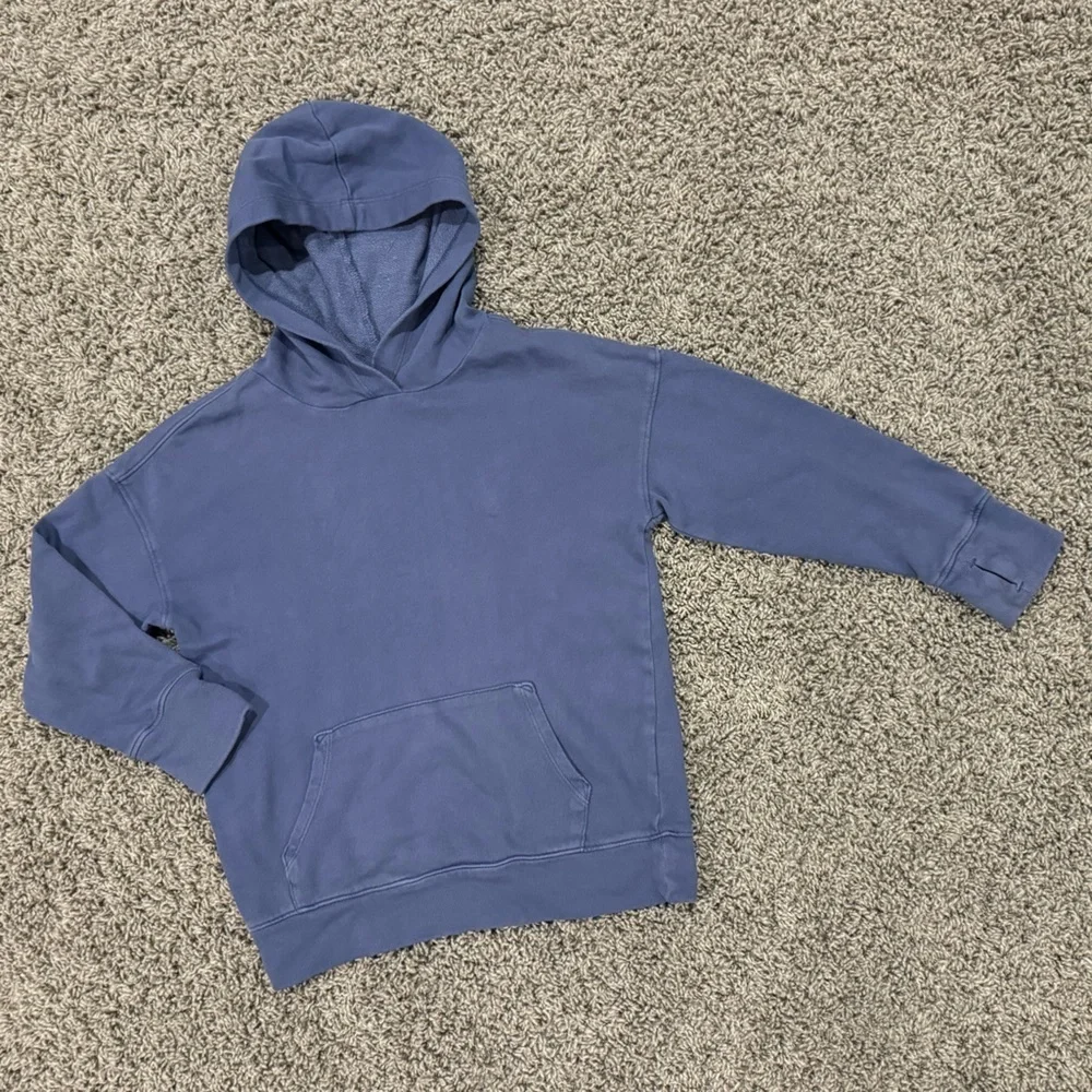 Set of 2 Old Navy white and blue girls hoodies, size XS 5
